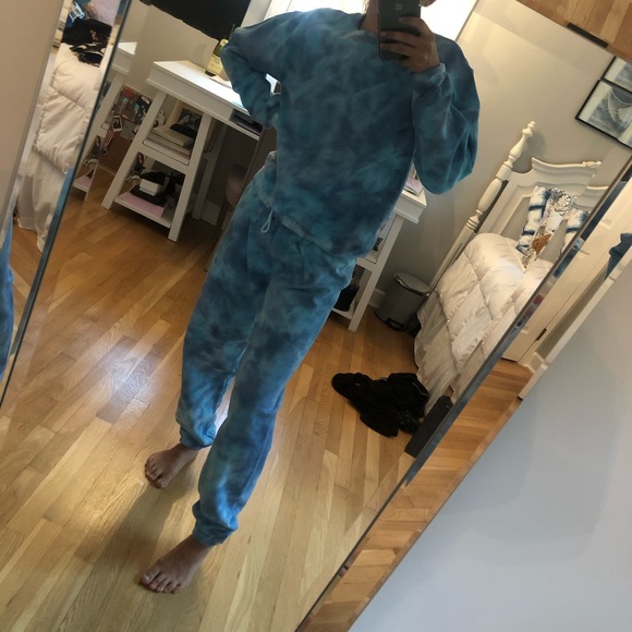 Tie Dye Sweatsuit (Mixed Blues) - Picture 4 of 8